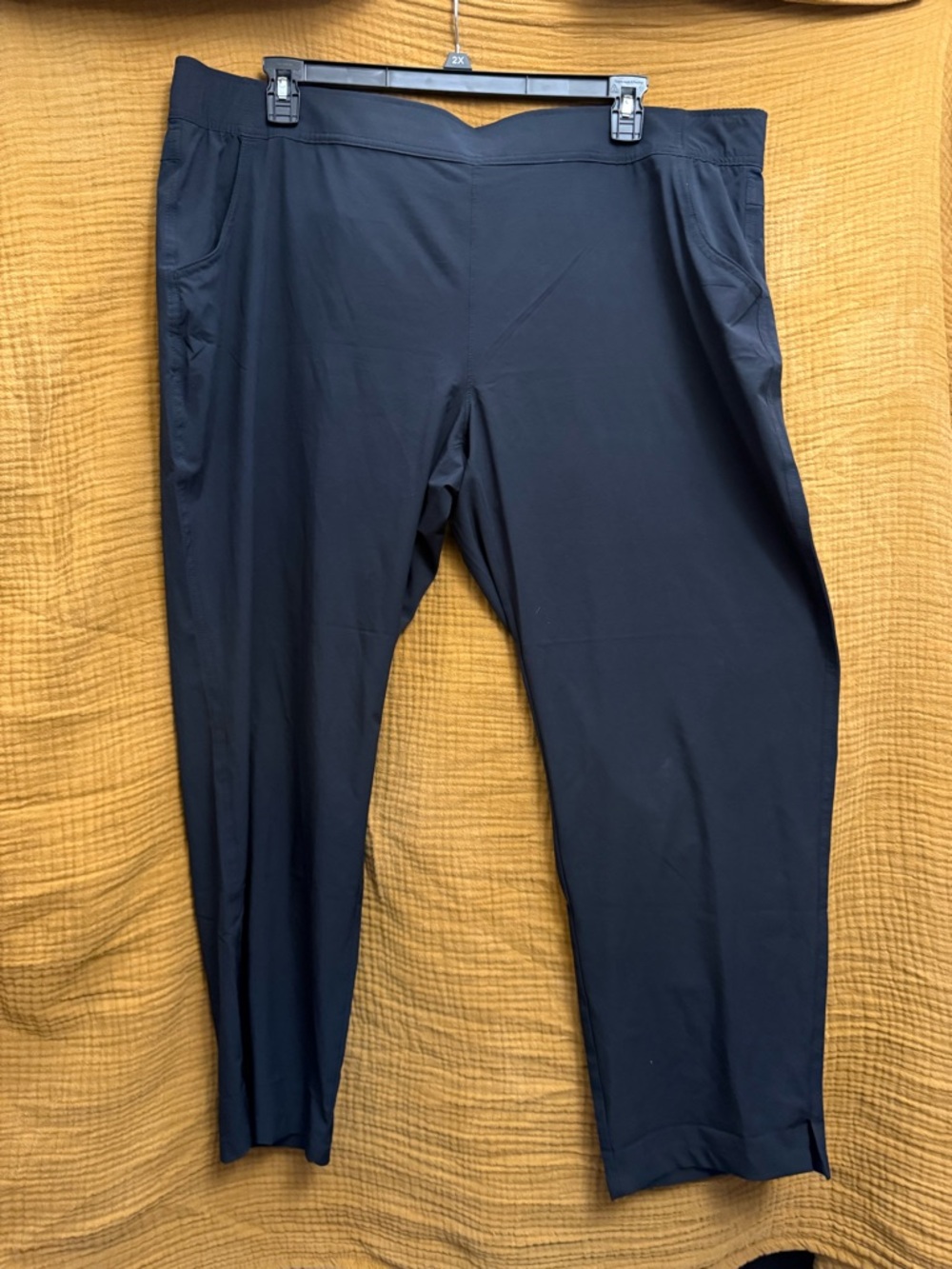 Eddie Bauer Black Elastic Waist Pull-On Pants